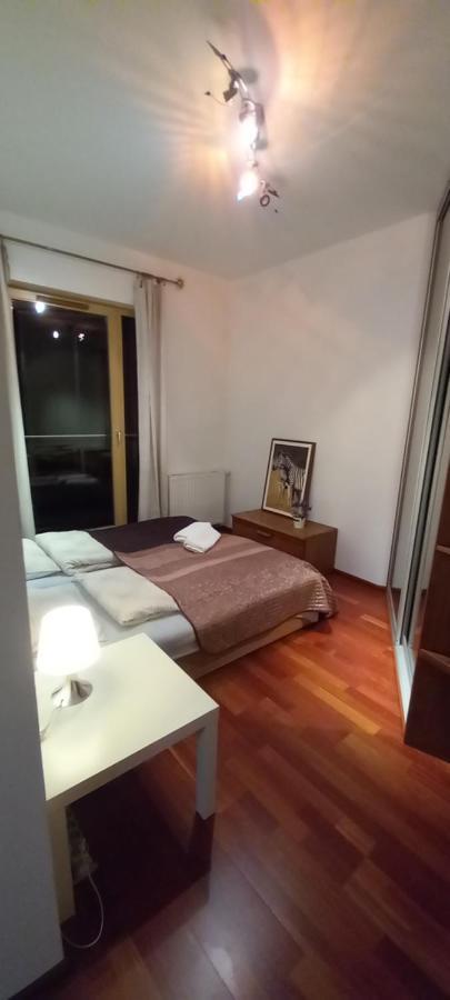Apartament Wilanow - Sarmacka 1B 바르샤바 외부 사진