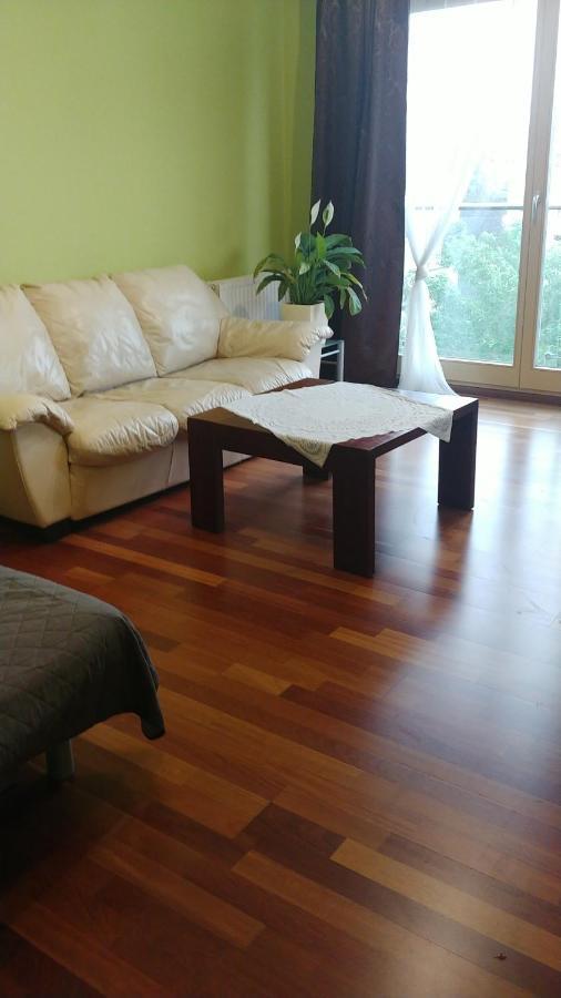 Apartament Wilanow - Sarmacka 1B 바르샤바 외부 사진